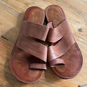 Free People Abilene Toe Loop Sandal